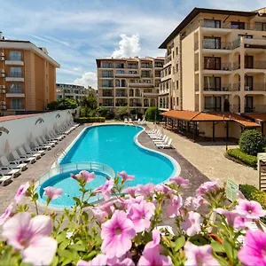 ** Hotel apartamentowy Tourist Complex Rose Village Bułgaria
